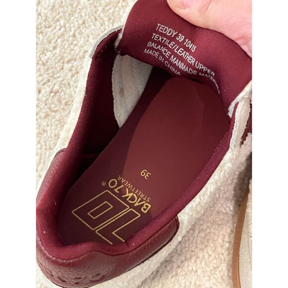 NWOB Back 70 Teddy Sneakers in Butter Wine Sz 39
